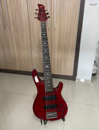 Baixo Yamaha TRB 1006 (6 Cordas) - Upgrade Aguilar OBP-3 + Tarraxas Gotoh