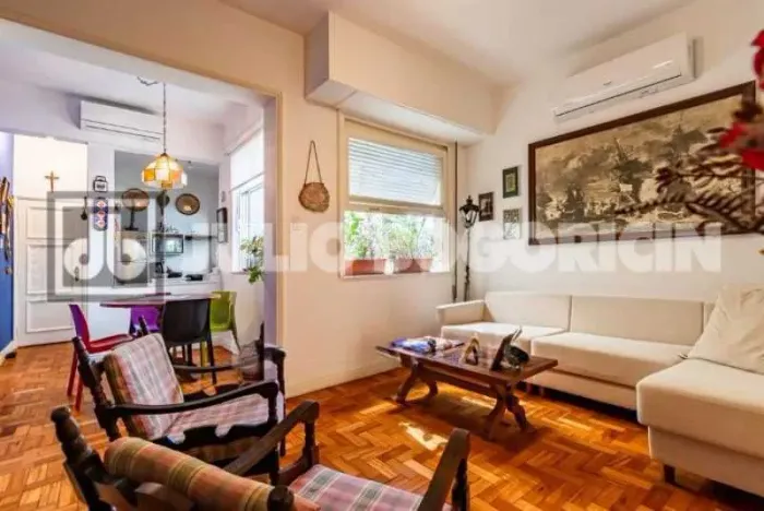 Apartamento : / Residencial / Botafogo