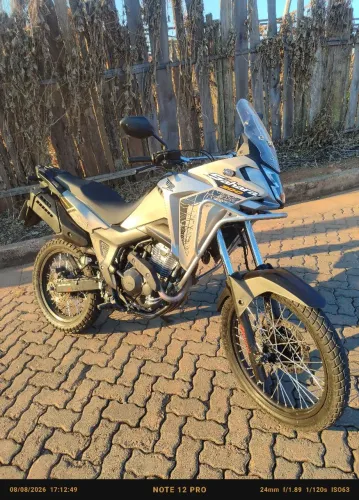 Sahara 300 adventure 2025