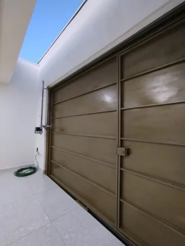Casa em Piumhi MG, 3 quartos com closet