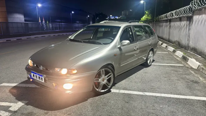 Fiat Marea Weekend ELX 2.4 MPI 20V 4P 2001