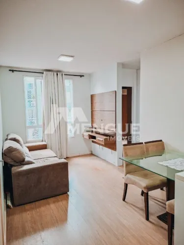 Apartamento residencial com 2 dormitórios e 1 vaga em condomínio à venda no bairro Alto Pe
