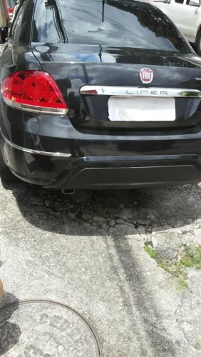 Fiat Linea Essence Dualogic 1.8 Flex 16V 4P 2015