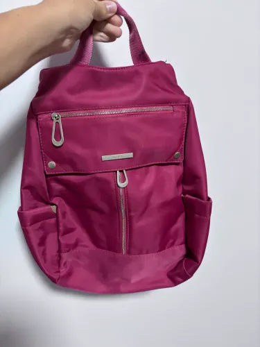 Mochila rosa da Uncle K