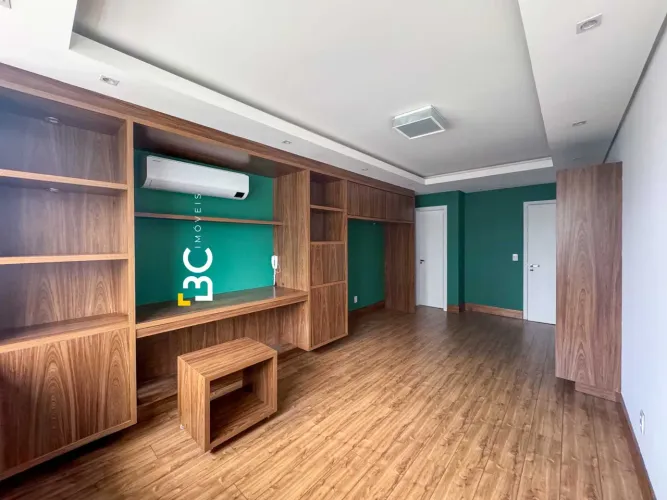 Conjunto Comercial / Sala em Chácara das Pedras - Porto Alegre