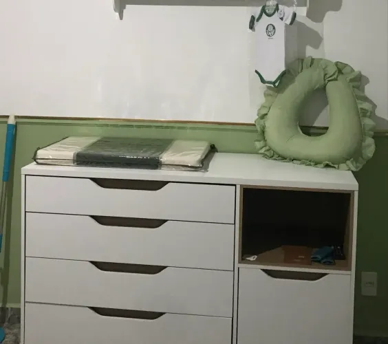 Cômoda infantil retrô