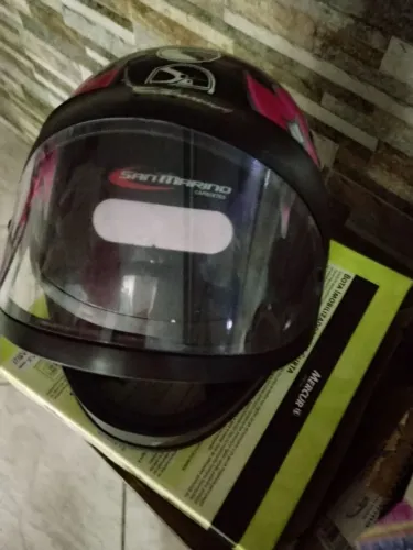 Capacete usado mas em ótimo estado