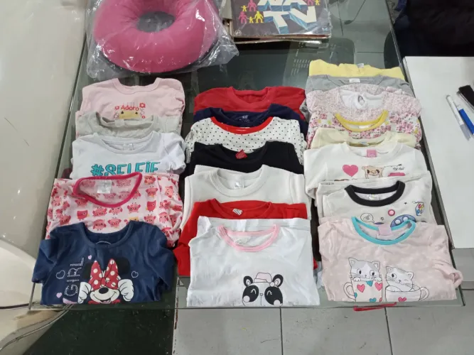 Lote 20 blusas Infantis feminino 2 a 4 anos