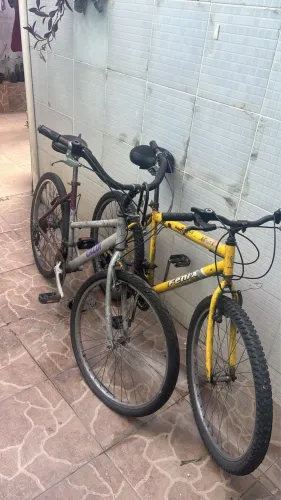 Vende se bicicletas usadas 