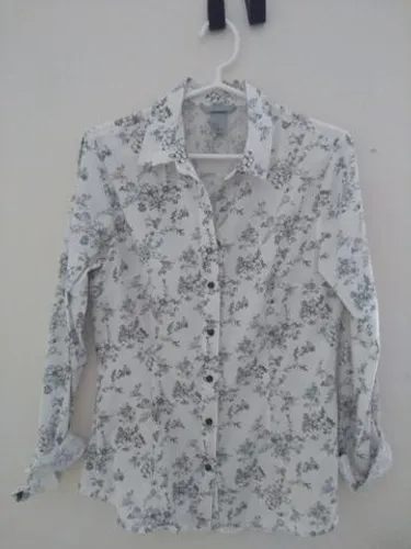 Camisa H&M, trouxe de Nova York