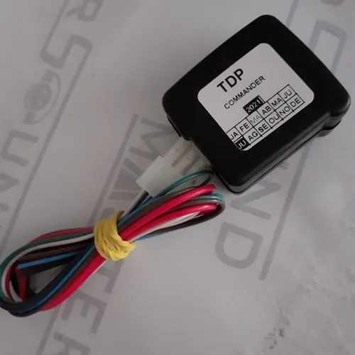 Centralina de travas elétricas. universal . Nova.
