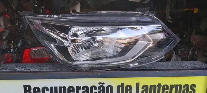 Farol do Onix Plus