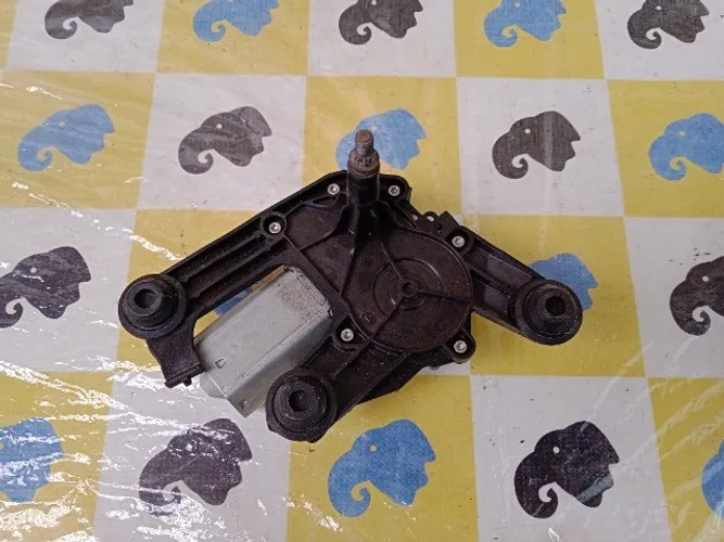 Motor Do Limpador Vidro Vigia Traseiro Peugeot 308 2012-15