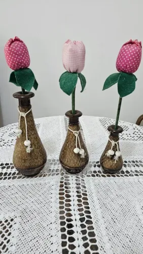 [UM MIMO] Conjunto de vasos decorativos