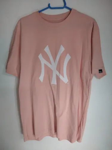 Aproveite! Camiseta New York Yankees G - Rosa