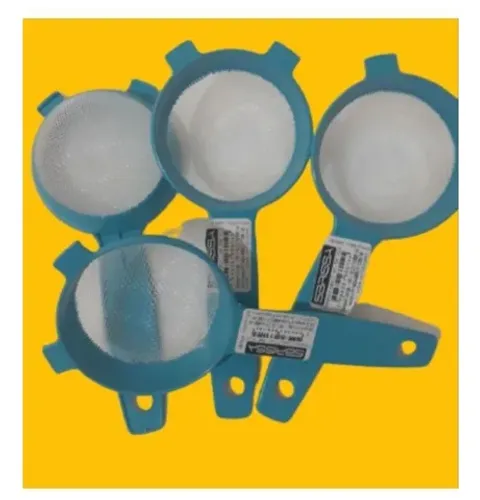 4 peneiras pequenas de 7 cm para cha