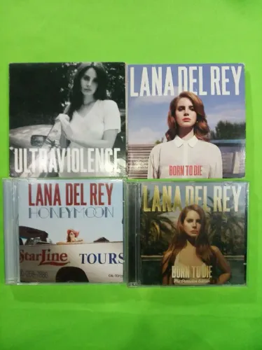 Coleção de CDs da Lana Del Rey