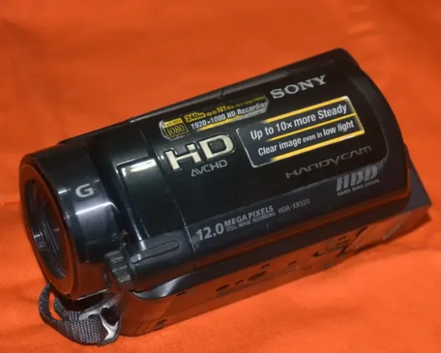 handican sony hdr-12(520) madei in japan 240gb + cartão. R$800 vender hoje.!