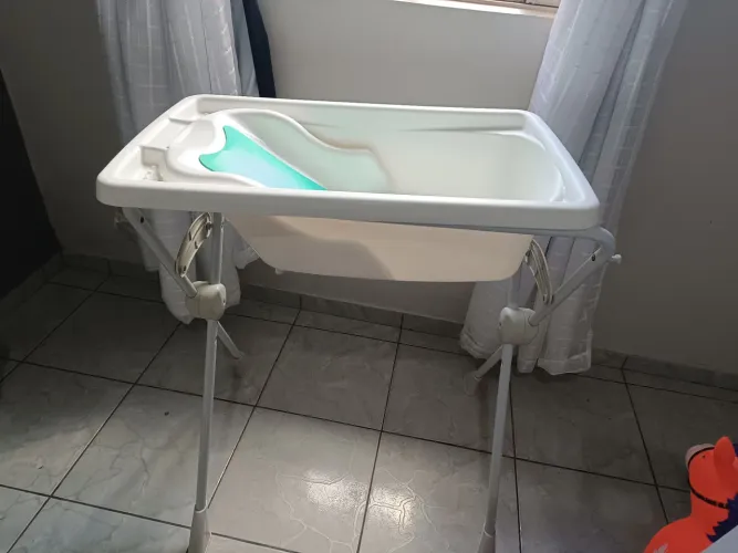 Banheira com suporte Burigotto