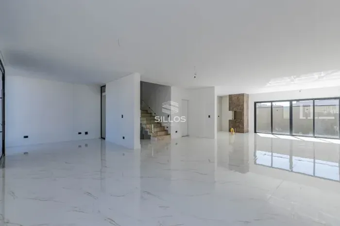 Casa em condomínio com 3 quartos à venda em São José dos Pinhais/PR