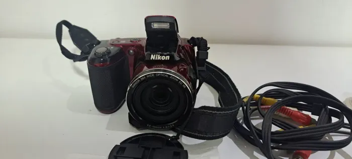Camera Nikon Coolpix L810
