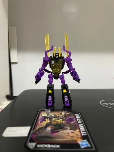 Transformers Titan Returns Kickback