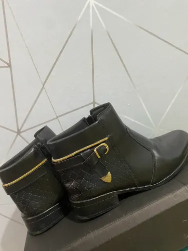 Bota feminina