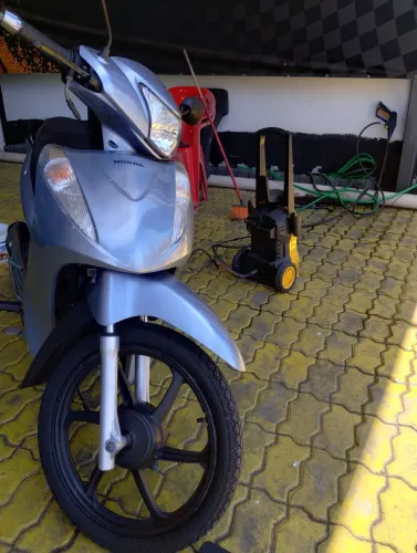 BIZ 2015 ES PARTIDA ELÉTRICA