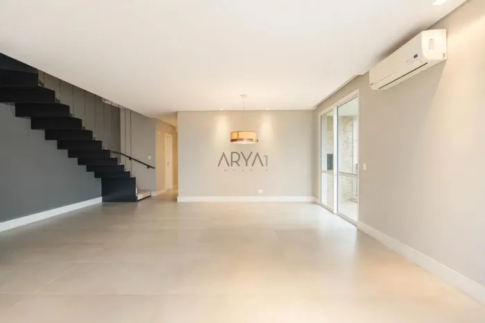 Cobertura à venda no Hugo Lange ARYA1