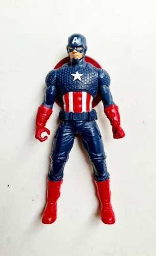 Boneco Capitão América
