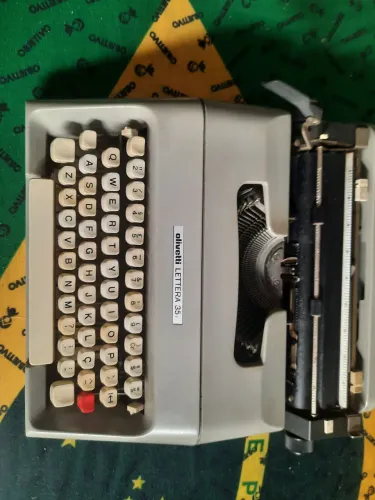 Máquina escrever manual olivetti letera35