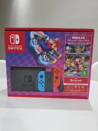 (LACRADO) Nintendo Switch V2 + Mário Kart 8 Deluxe + 3 meses Nintendo Online