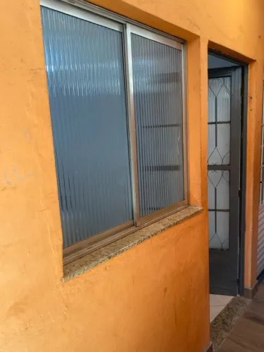 CASA DE VILA FECHADA NA TAQUARA