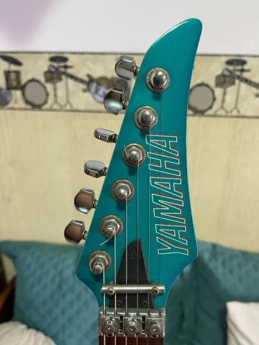 Guitarra Yamaha Rgx 421D