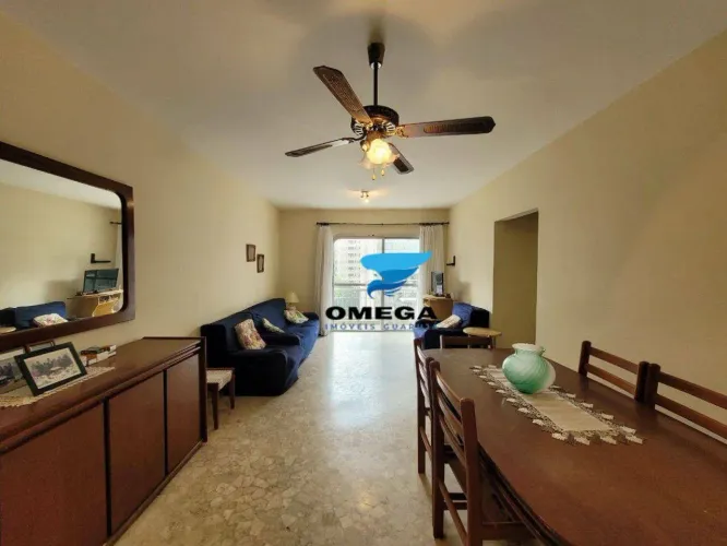 Apartamento à venda na praia das Pitangueiras no Guarujá I Omega Imoveis