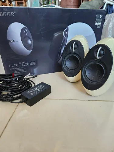 Caixa de Som Edifier Luna Eclipse e25