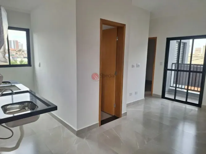 Apartamentos novos na Penha, 2 dormitórios com quintal.