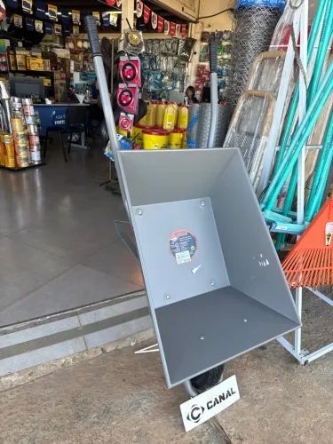 Carrinho de Mão Reforçado TRAMONTINA