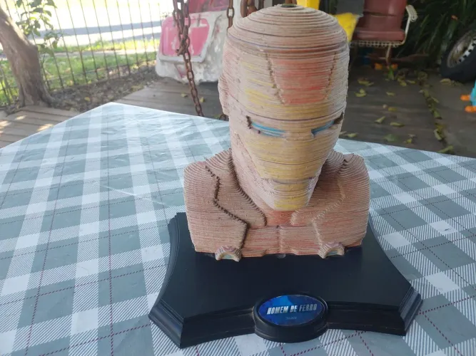 Busto do Homem de Ferro