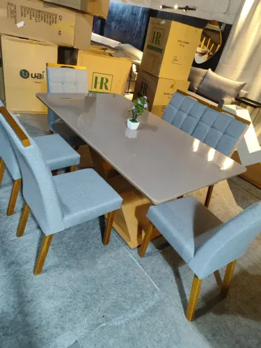 Mesa de Jantar Moderna com 6 Cadeiras