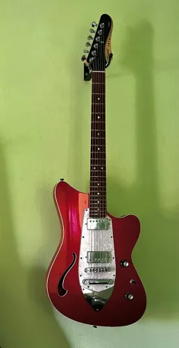 Guitarra Tagima Jet Blues Cosmos