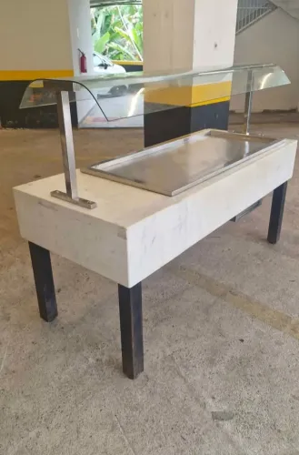 Buffet self service pista fria 