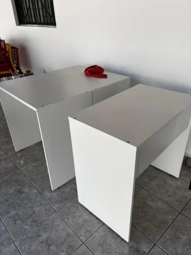 Mesas de estudo  Brancas 1  unidade 170