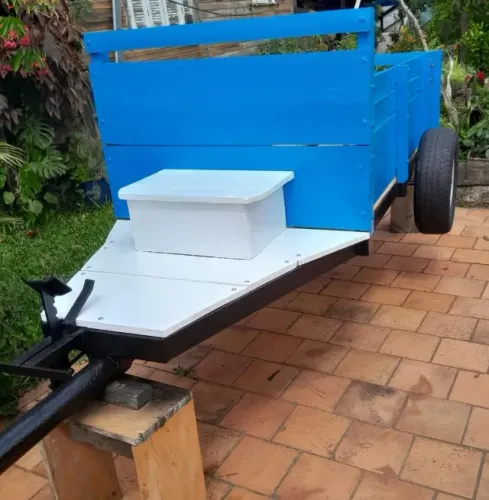 Carroçao para micro trator Yanmar e Tobatta   