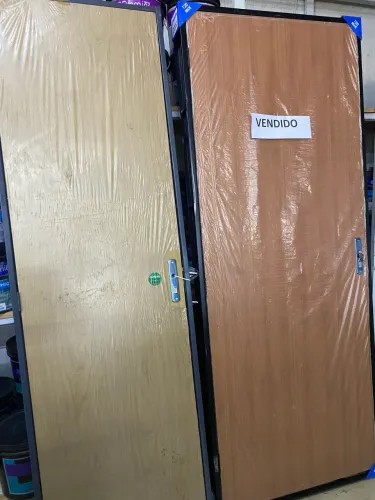 Porta com portal de aço 299,90 a vista 