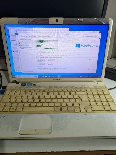 Notebook Sony Vaio i3