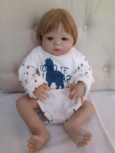 Bebê realista de silicone 