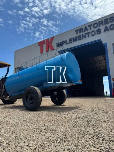 Carreta Tanque de 1 eixo 4000 LT - Tk Tratores Nova Andradina-MS