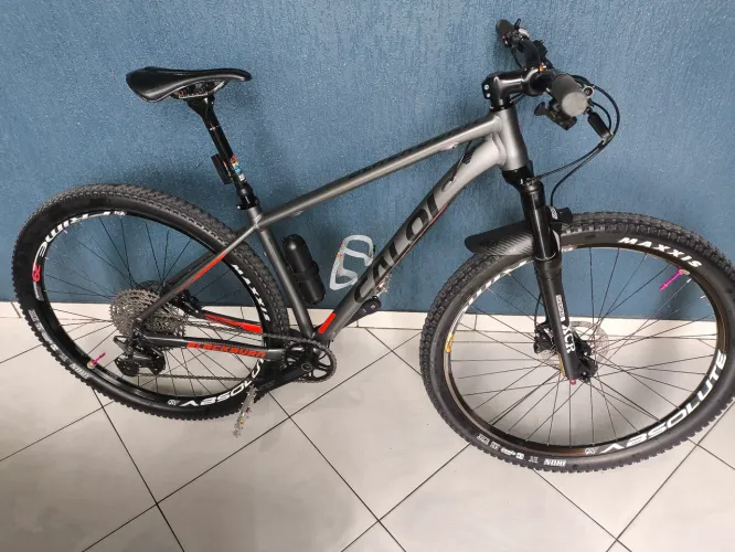 Caloi Black Burn - Mountain Bike Aro 29