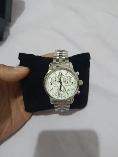 Relógio Tissot pcr200